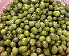 زیتون تیغ زده ویژه